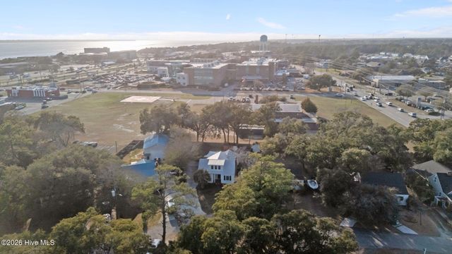 115 Noyes Avenue, Morehead City, NC 28557
