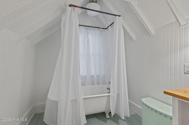 115 Noyes Avenue, Morehead City, NC 28557