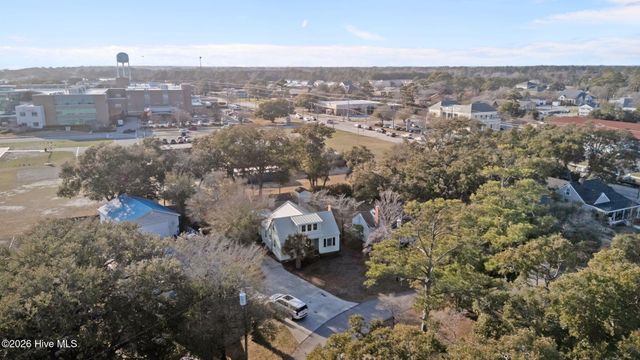 115 Noyes Avenue, Morehead City, NC 28557