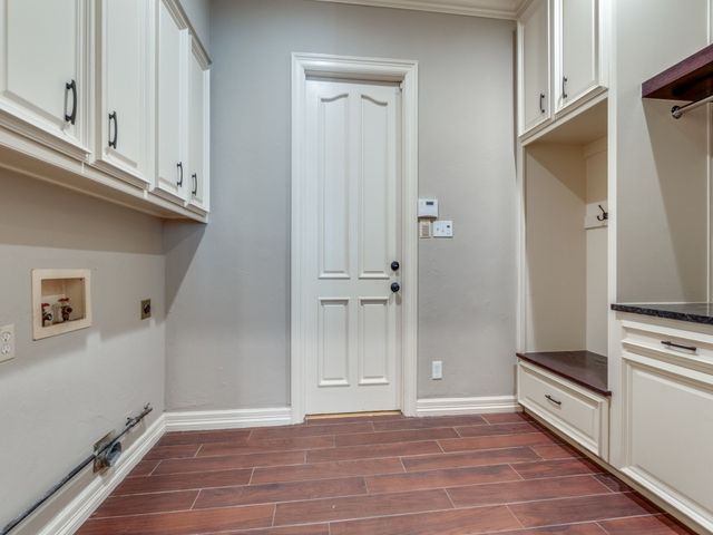 16006 Chalfont Circle, Dallas, TX 75248