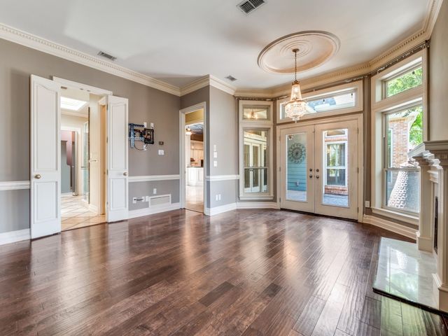 16006 Chalfont Circle, Dallas, TX 75248