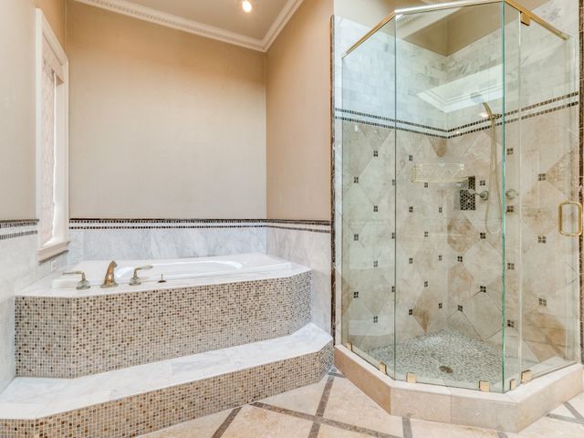 16006 Chalfont Circle, Dallas, TX 75248