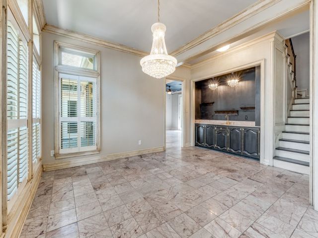 16006 Chalfont Circle, Dallas, TX 75248