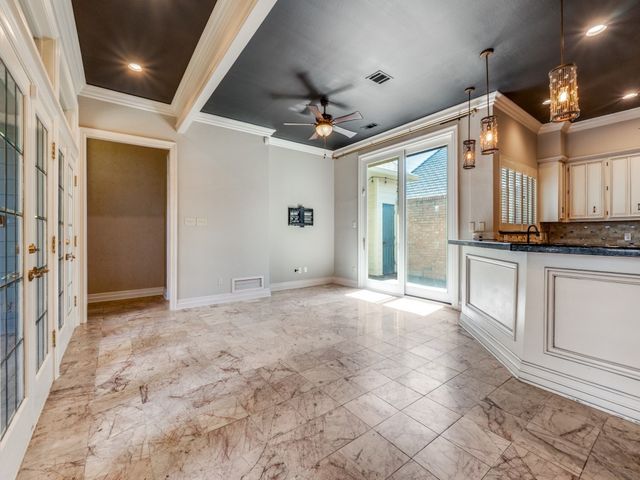 16006 Chalfont Circle, Dallas, TX 75248