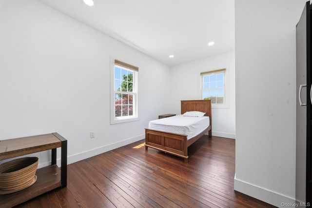 810 Wallace Avenue, Baldwin, NY 11510