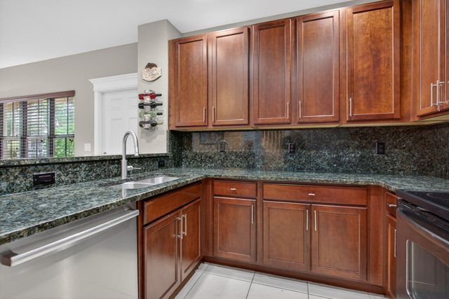 4751 Grand Cypress Circle N, Coconut Creek, FL 33073