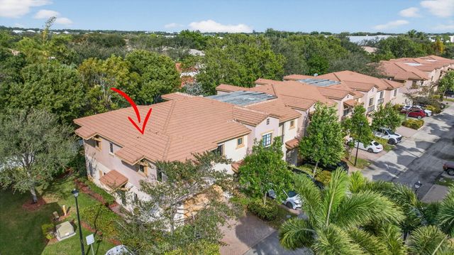 4751 Grand Cypress Circle N, Coconut Creek, FL 33073