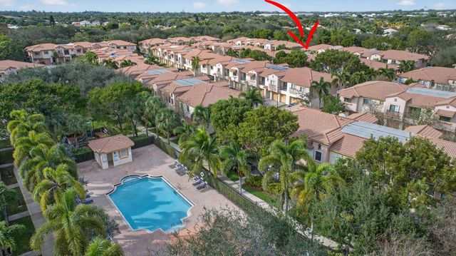 4751 Grand Cypress Circle N, Coconut Creek, FL 33073