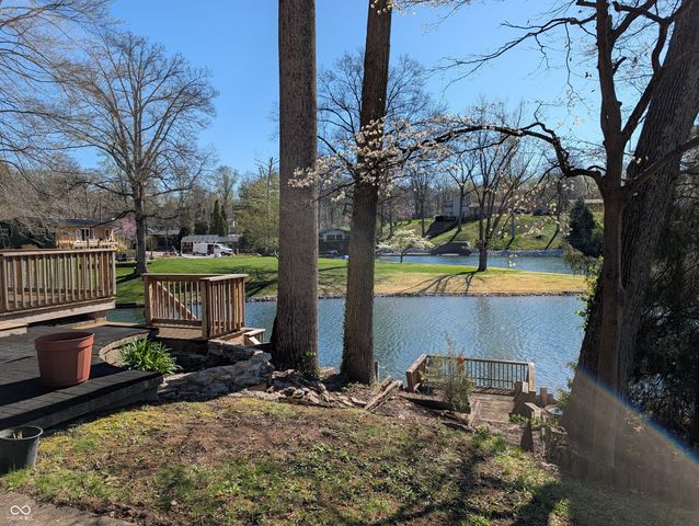 1859 White Oak Lane E, Martinsville, IN 46151