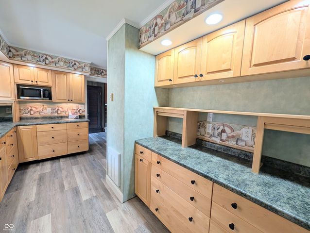 1859 White Oak Lane E, Martinsville, IN 46151