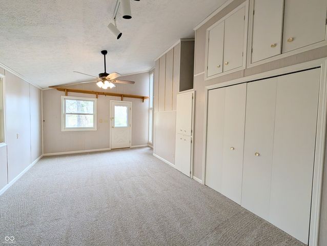 1859 White Oak Lane E, Martinsville, IN 46151