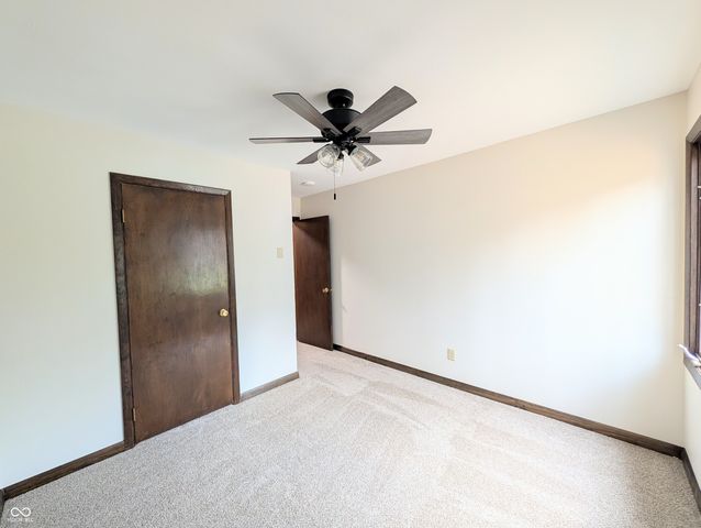 1859 White Oak Lane E, Martinsville, IN 46151
