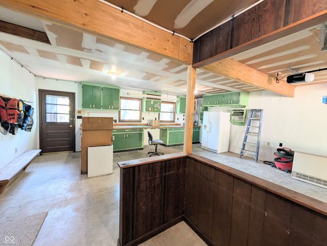 1859 White Oak Lane E, Martinsville, IN 46151