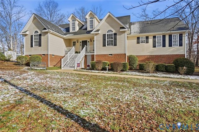 3916 S Fairway Dr, Powhatan, VA 23139