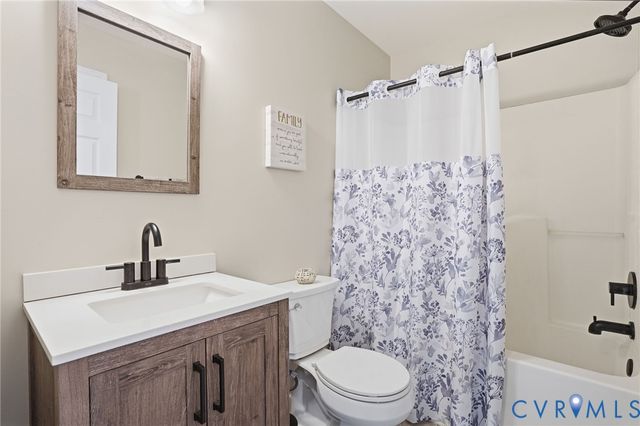 3916 S Fairway Dr, Powhatan, VA 23139