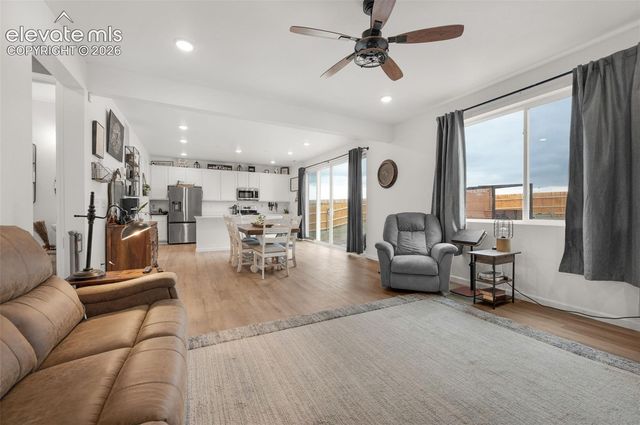 2501 Bella Terra Drive, Pueblo, CO 81001