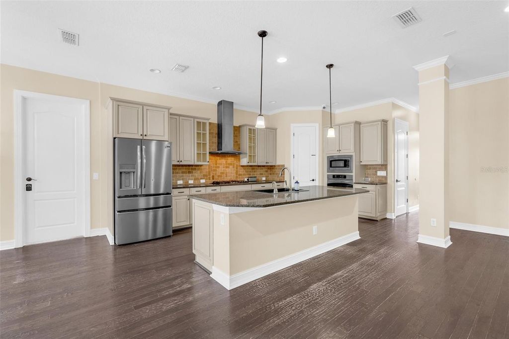 Image 2 of property listing at 7231 SANGALLA DRIVE, Windermere, FL 34786