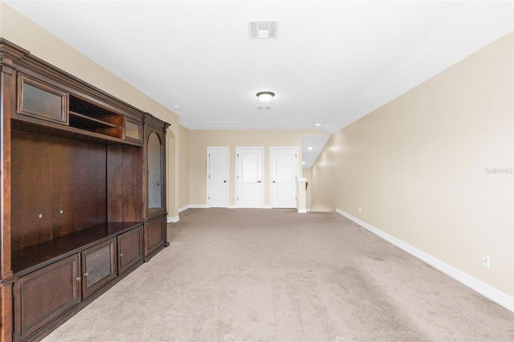 Image 18 of property listing at 7231 SANGALLA DRIVE, Windermere, FL 34786