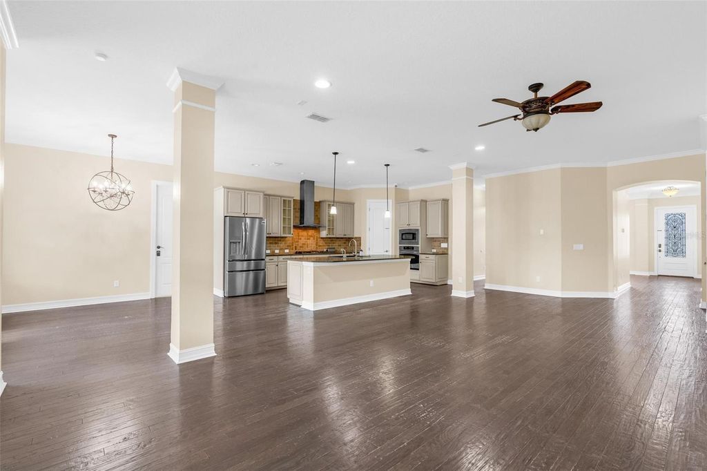 Image 4 of property listing at 7231 SANGALLA DRIVE, Windermere, FL 34786