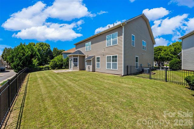 3025 Scottcrest Way, Waxhaw, NC 28173