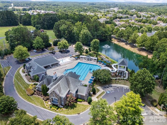 3025 Scottcrest Way, Waxhaw, NC 28173