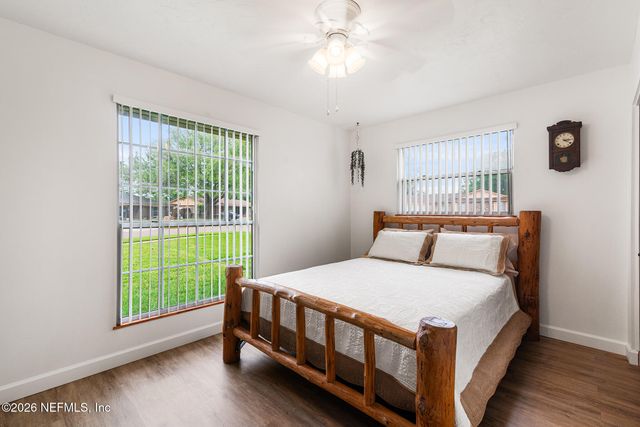 8208 WORM WOOD Road, Jacksonville, FL 32210