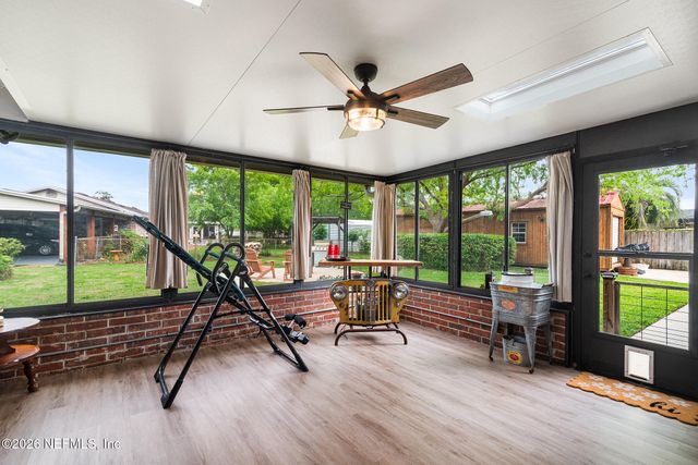 8208 WORM WOOD Road, Jacksonville, FL 32210