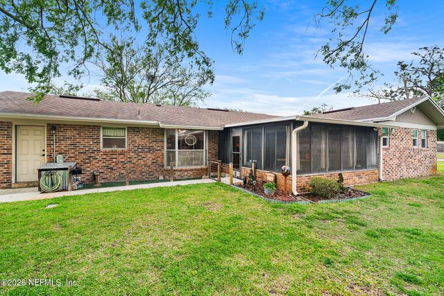 8208 WORM WOOD Road, Jacksonville, FL 32210