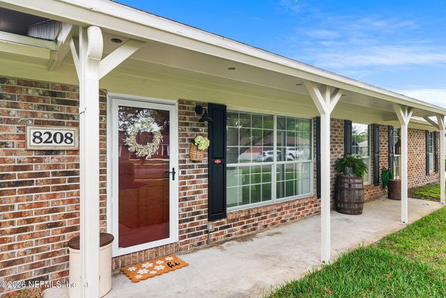 8208 WORM WOOD Road, Jacksonville, FL 32210
