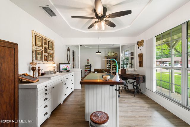 8208 WORM WOOD Road, Jacksonville, FL 32210
