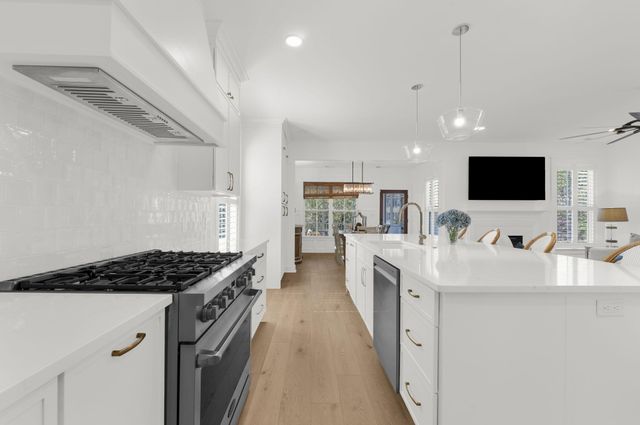 309 Megans Bay Lane, Wando, SC 29492