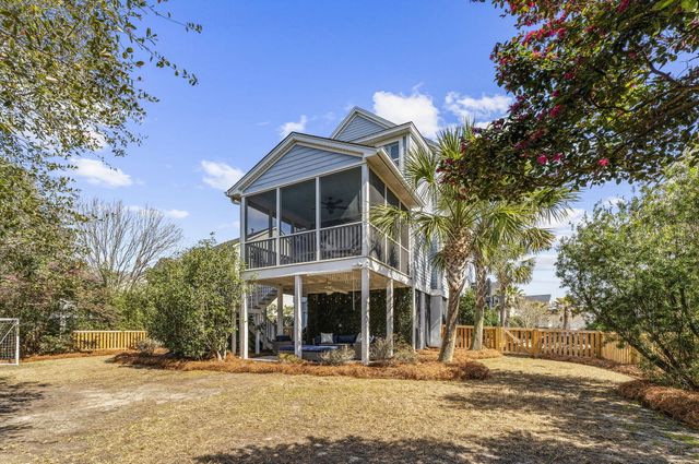 309 Megans Bay Lane, Wando, SC 29492