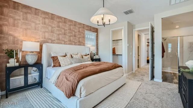 9815 W CATALINA Drive, Phoenix, AZ 85037