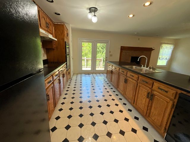 56 Tim Morgan Road, Whitley City, KY 42653