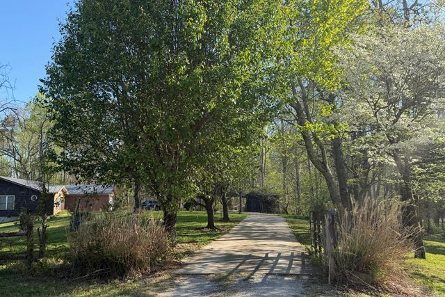 56 Tim Morgan Road, Whitley City, KY 42653