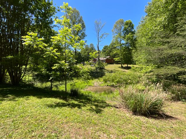 56 Tim Morgan Road, Whitley City, KY 42653