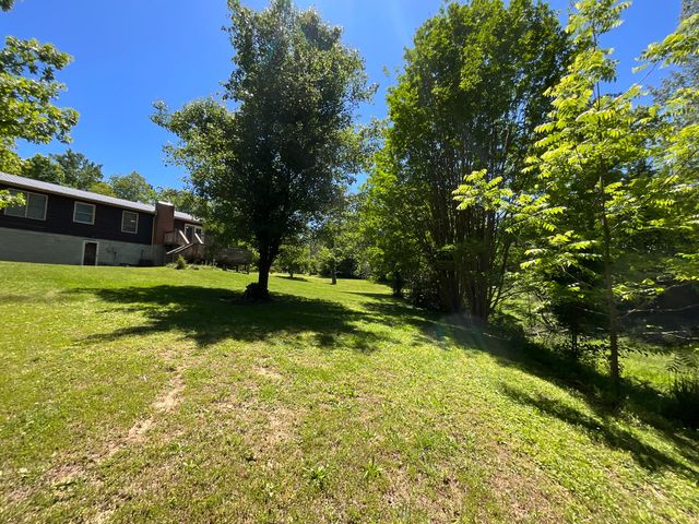 56 Tim Morgan Road, Whitley City, KY 42653