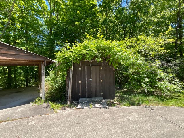 56 Tim Morgan Road, Whitley City, KY 42653