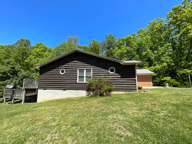 56 Tim Morgan Road, Whitley City, KY 42653