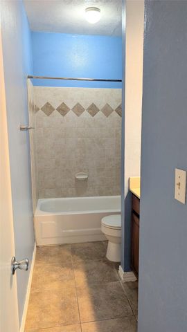 1013 Chestnut ST C2, San Marcos, TX 78666