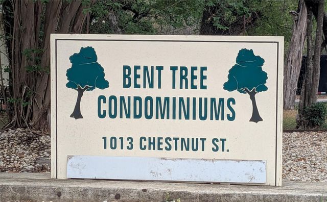 1013 Chestnut ST C2, San Marcos, TX 78666