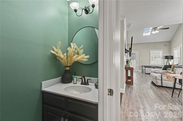 1079 Laurel Lane 6, Gastonia, NC 28054