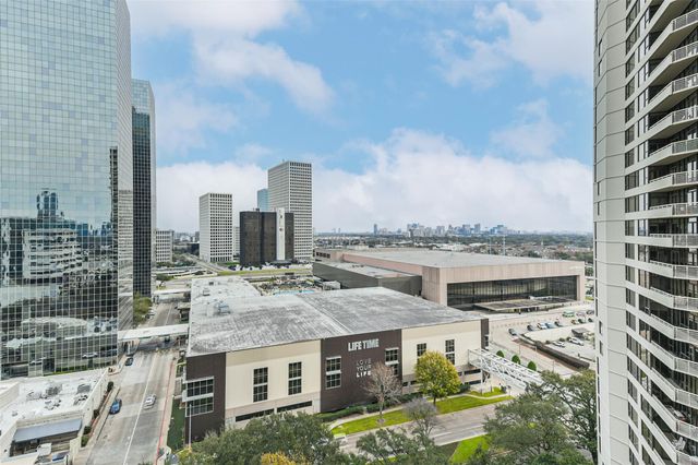 14 Greenway Plaza 15P, Houston, TX 77046