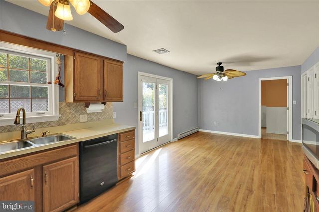201 YORKSHIRE WAY, Mountville, PA 17554