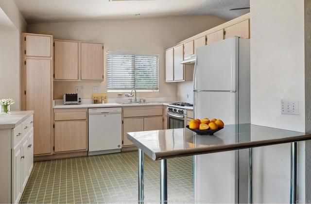 10787 Almond, Adelanto, CA 92301