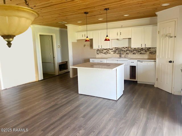 428 Nonc Lol Drive, Arnaudville, LA 70512
