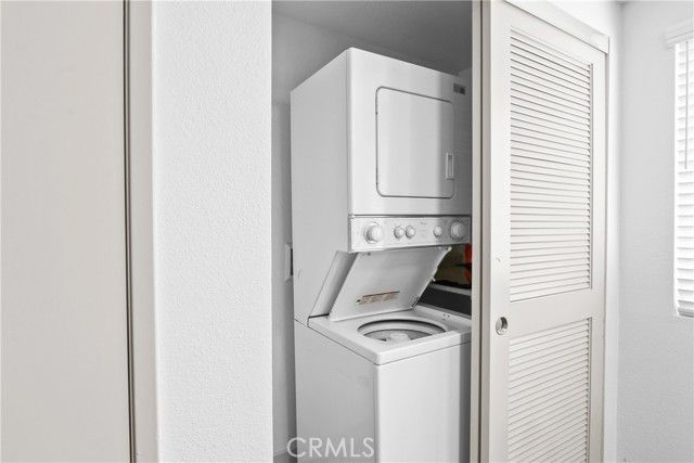 112 N Primrose Ave D, Alhambra, CA 91801