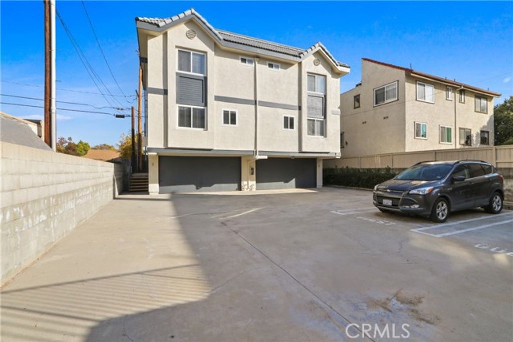 112 N Primrose Ave D, Alhambra, CA 91801