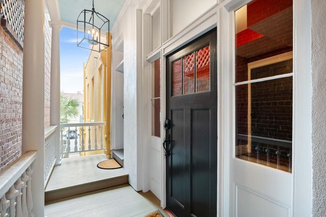 125 Meeting Street D, Charleston, SC 29401