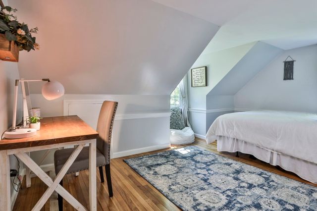 24 Beaver Brook Circle, Amherst, NH 03031